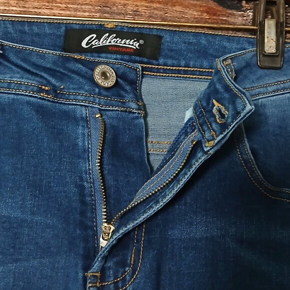 California Vintage Jeans Size 32 Slim Straight Blue Denim Stretch Distressed - Picture 6 of 10
